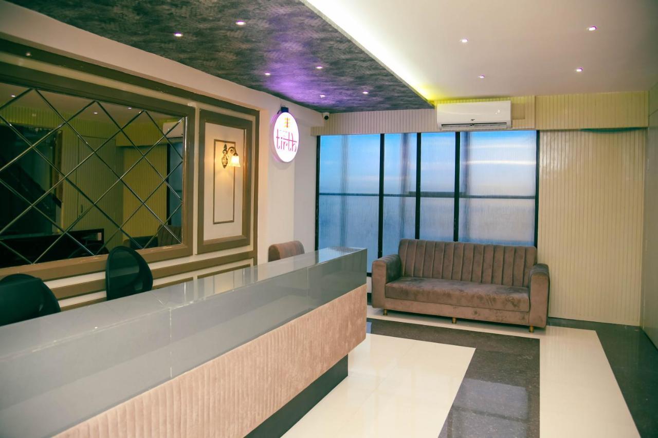 Hotel Tirth By Sonu'S Uddzsaín Kültér fotó
