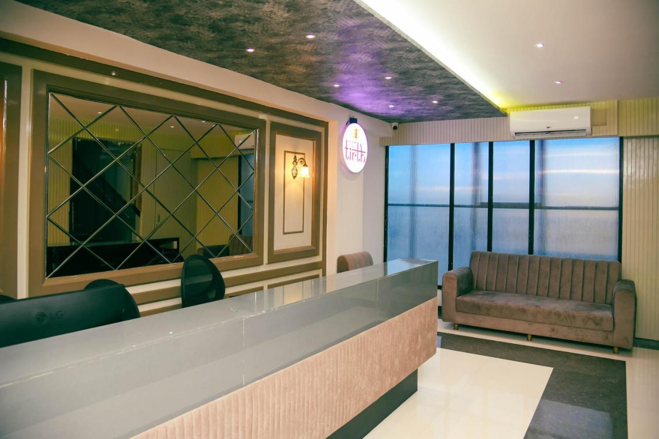 Hotel Tirth By Sonu'S Uddzsaín Kültér fotó